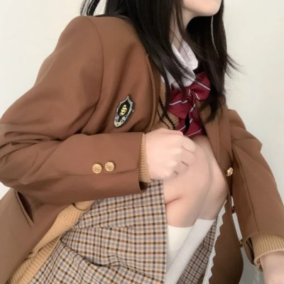 摩天高楼 封面